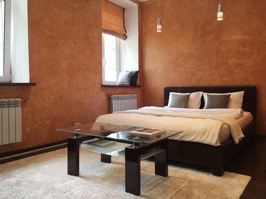 Apartments On Andriyivskyy Descent -Self Check In Kiev Ngoại thất bức ảnh